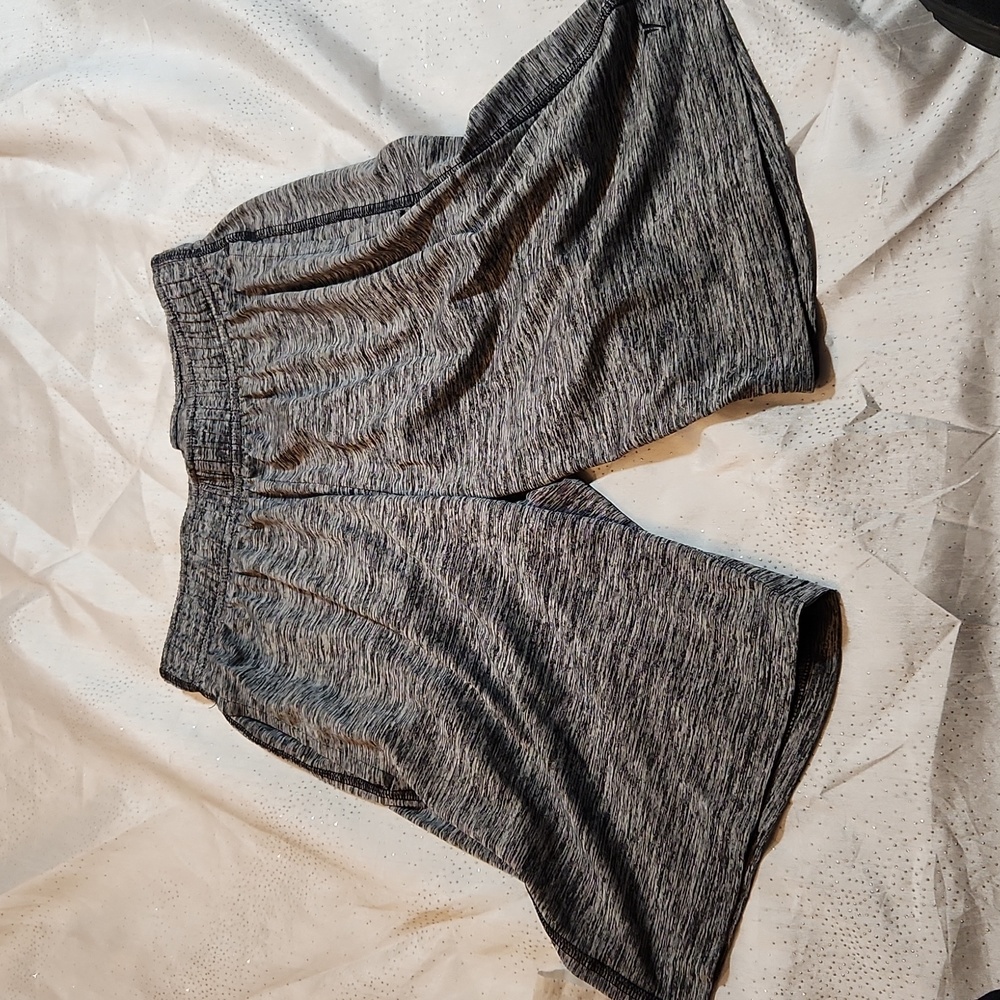Old navy go dry shorts for kids size XL 14-16